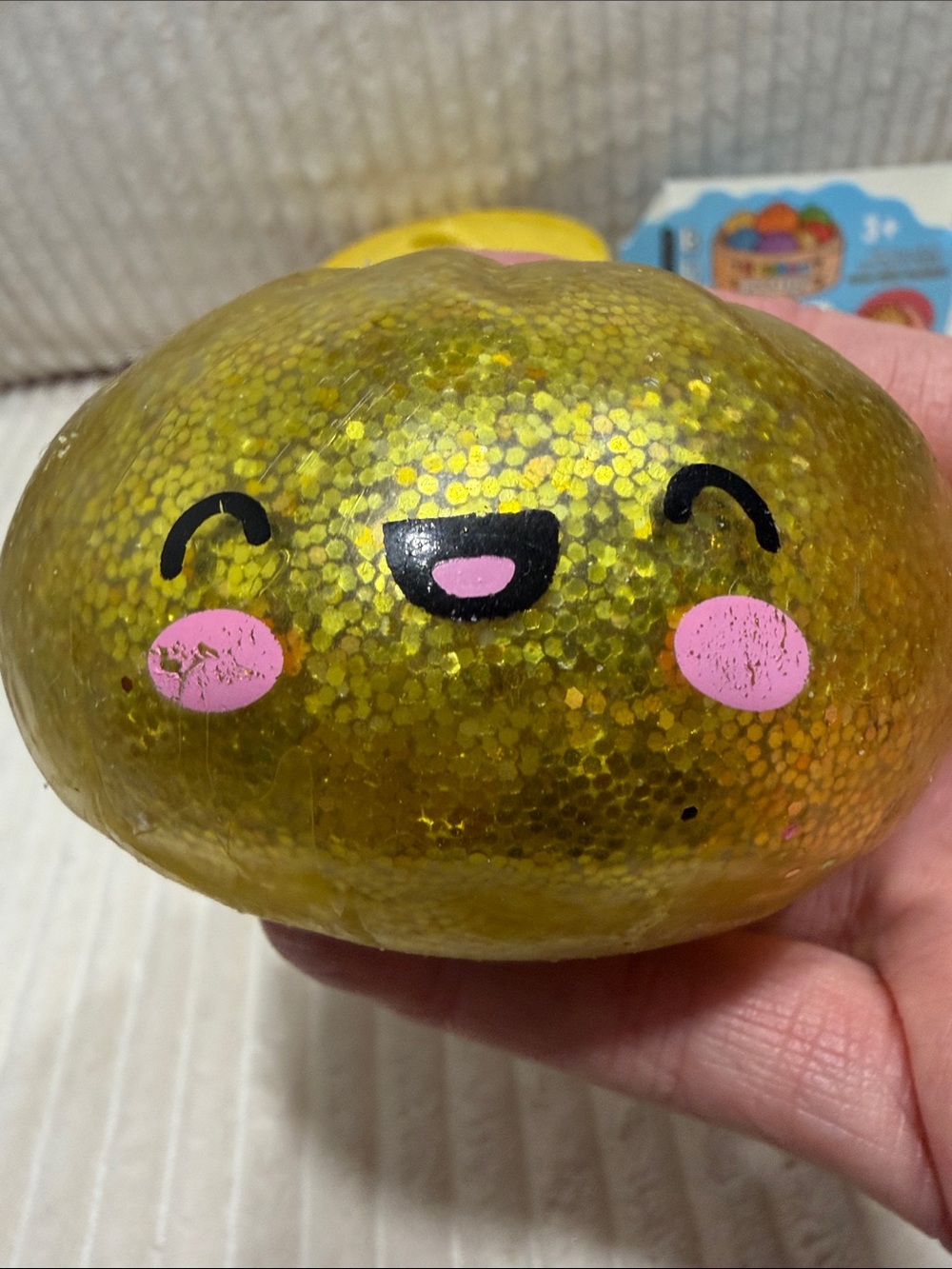 GOLDEN GLITTER DUMPLING - Squishy Bun Rainbow Mystery- New. In package. As Is. - Picture 2 of 10